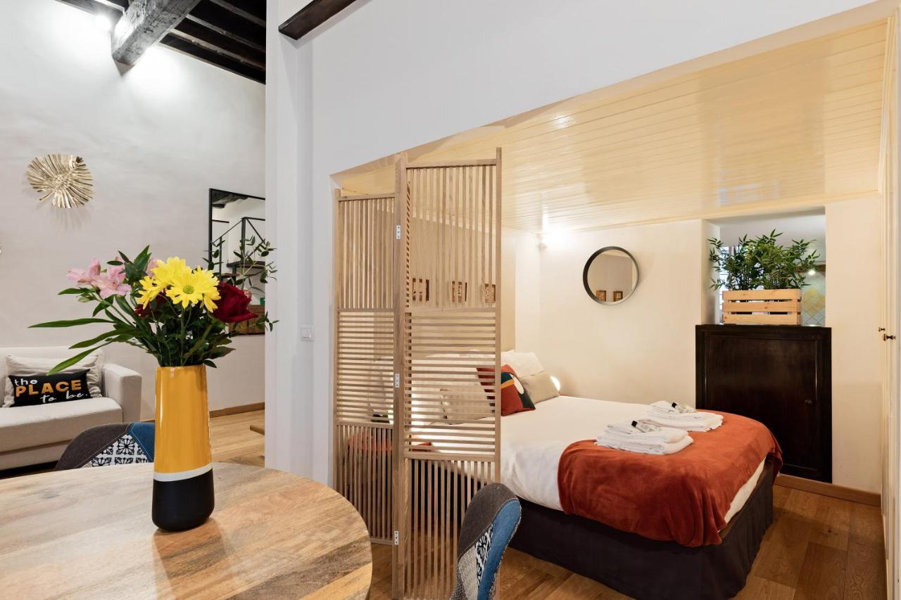 Rome As You Feel - Charming Loft In Navona Daire Dış mekan fotoğraf