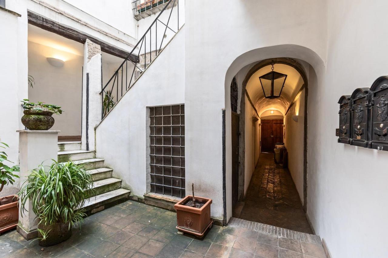 Rome As You Feel - Charming Loft In Navona Daire Dış mekan fotoğraf